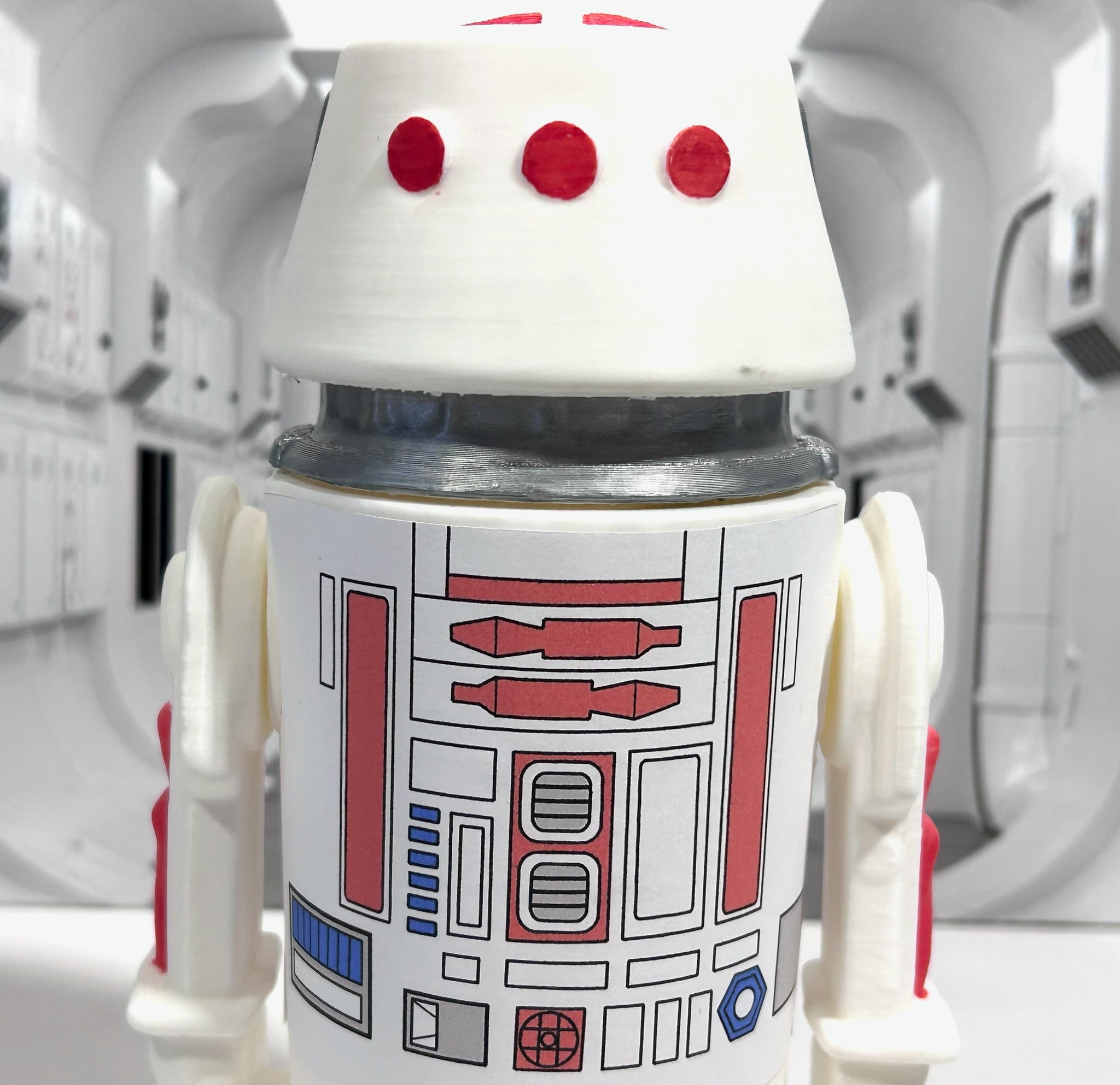 Star Wars Custom Vintage Kenner Style 7" R5-D4 Action Figure 3D Print
