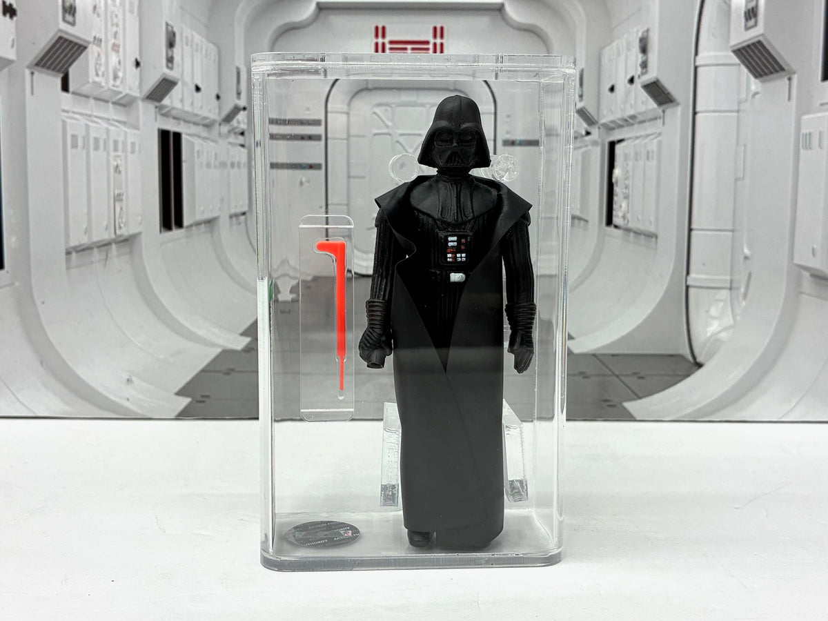 STAR WARS Kenner 1977 DARTH VADER GRADED AFA 80+ VINTAGE