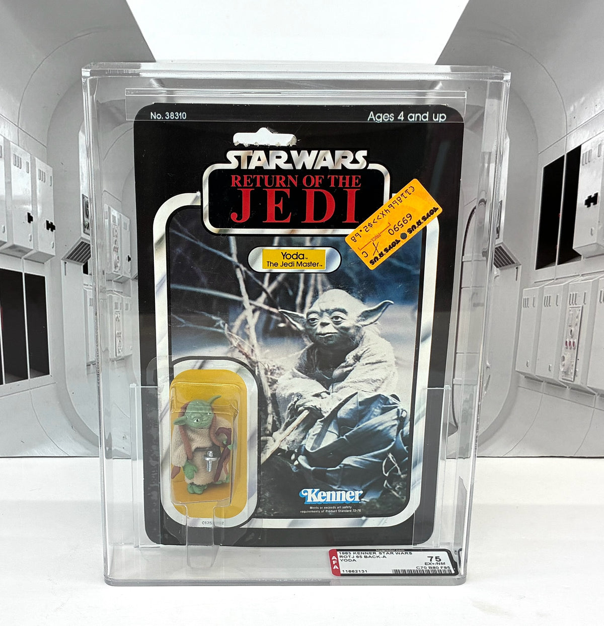 STAR WARS KENNER 1983 YODA ACTION FIGURE GRADED AFA 75 VINTAGE