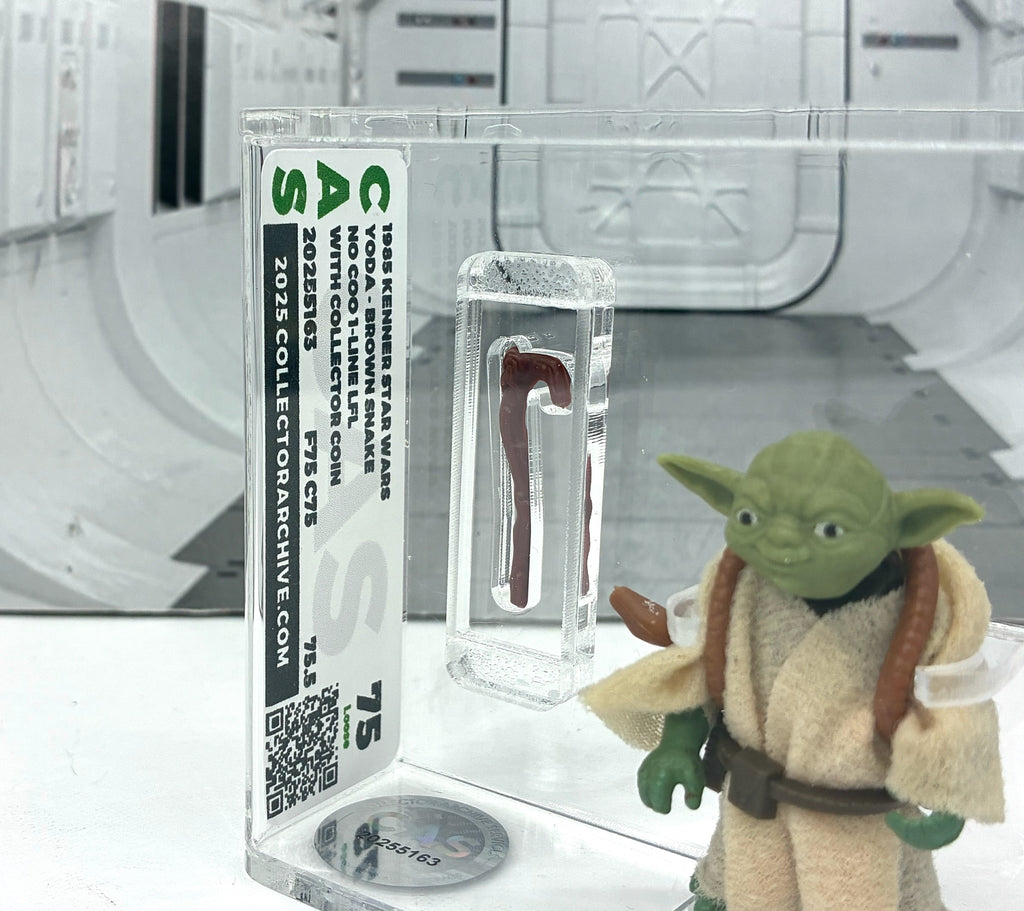 STAR WARS Kenner 1985 YODA Brown Snake with Coin GRADED CAS 75 VINTAGE